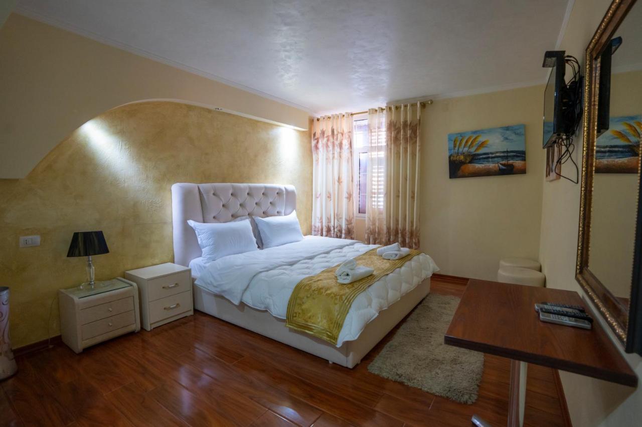 Zobo Hotel Shkodra Kültér fotó